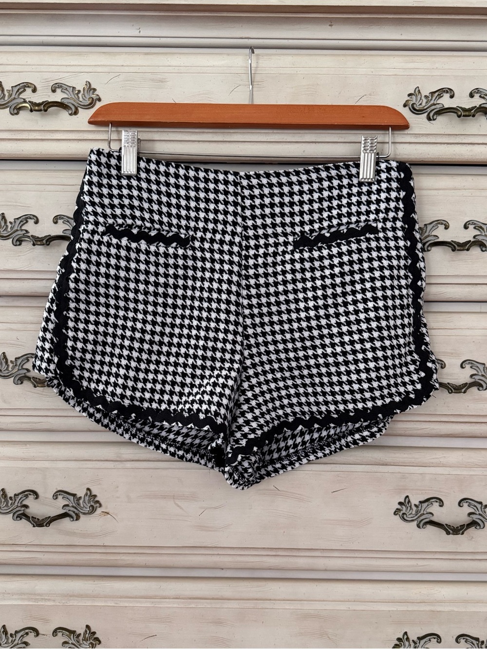 Houndstooth Shorts